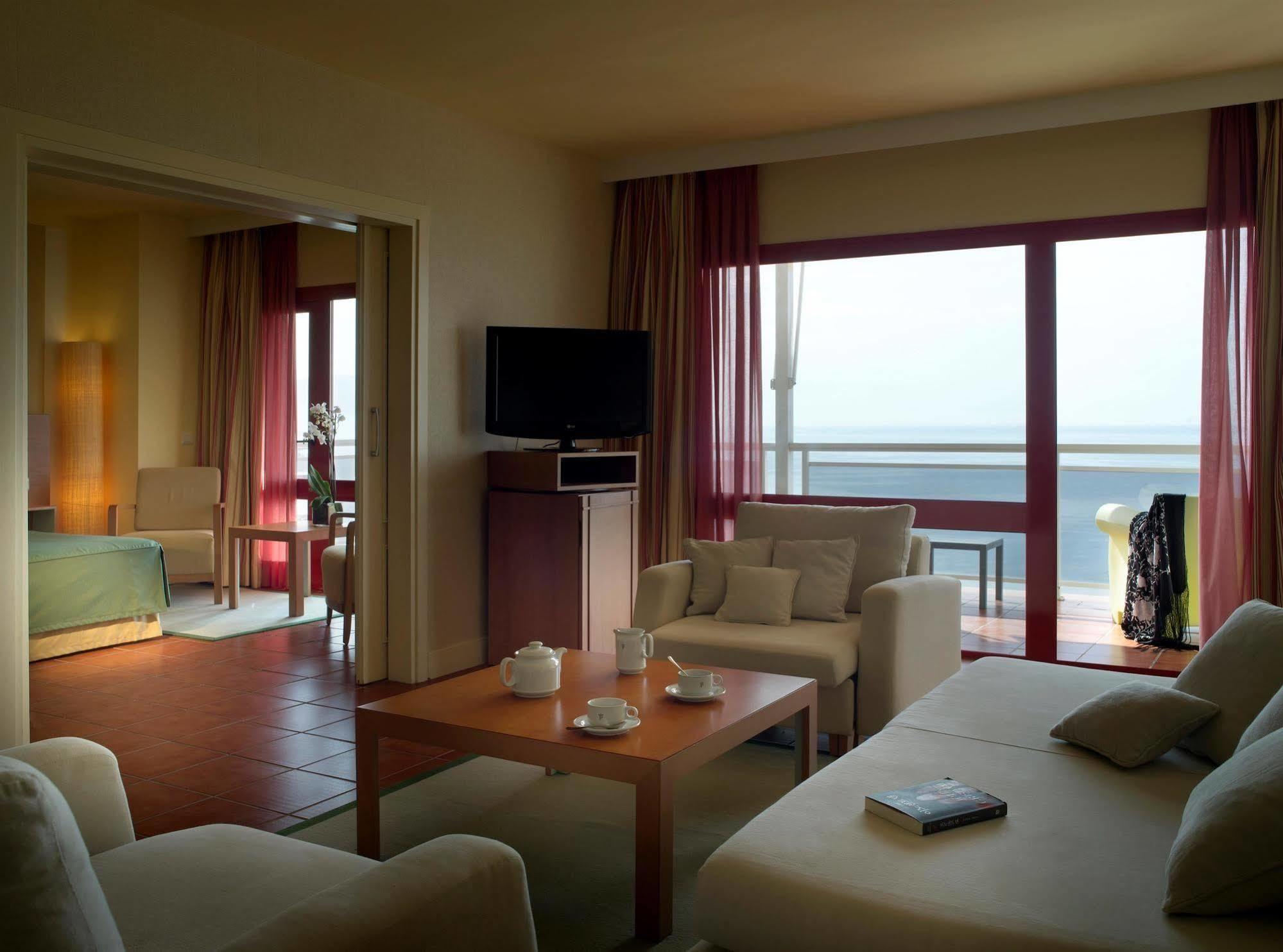Hotel De (adults Only)