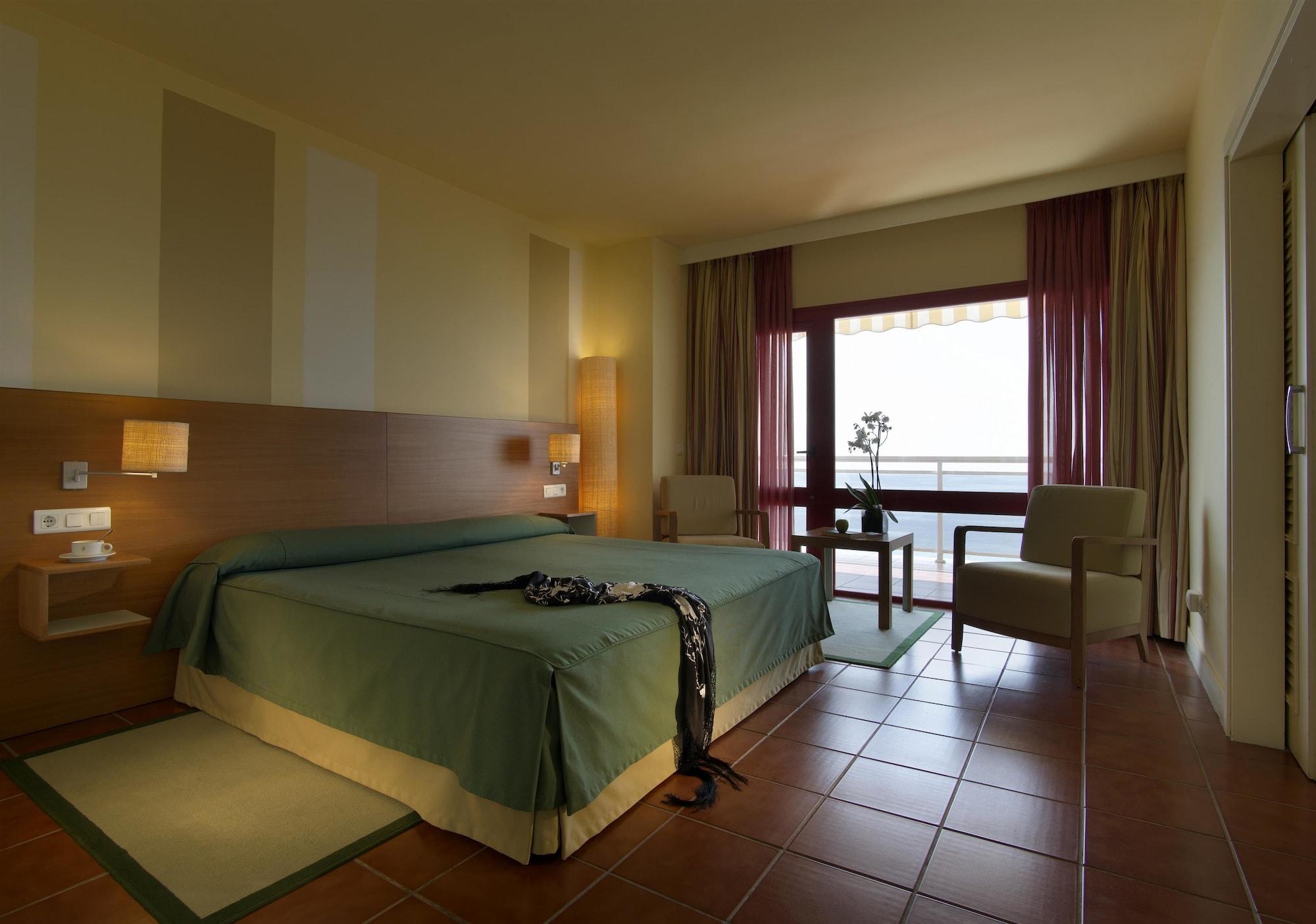 De (adults Only) Hotel 4*