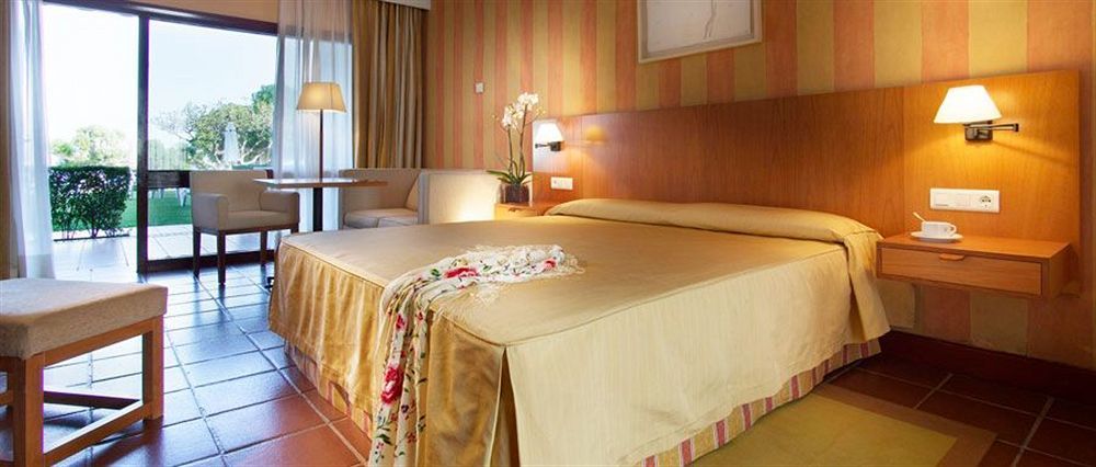 De (adults Only) Hotel 4*